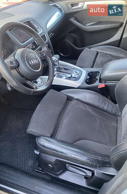 Внедорожник / Кроссовер Audi Q5 2012 в 