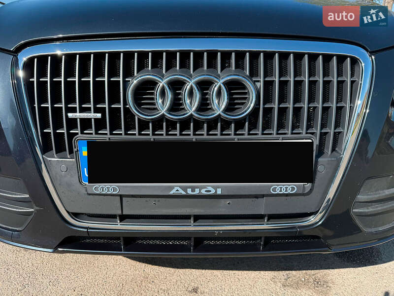 Внедорожник / Кроссовер Audi Q5 2012 в Киеве