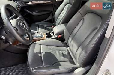 Внедорожник / Кроссовер Audi Q5 2016 в 