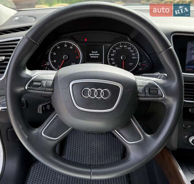 Внедорожник / Кроссовер Audi Q5 2016 в Львове