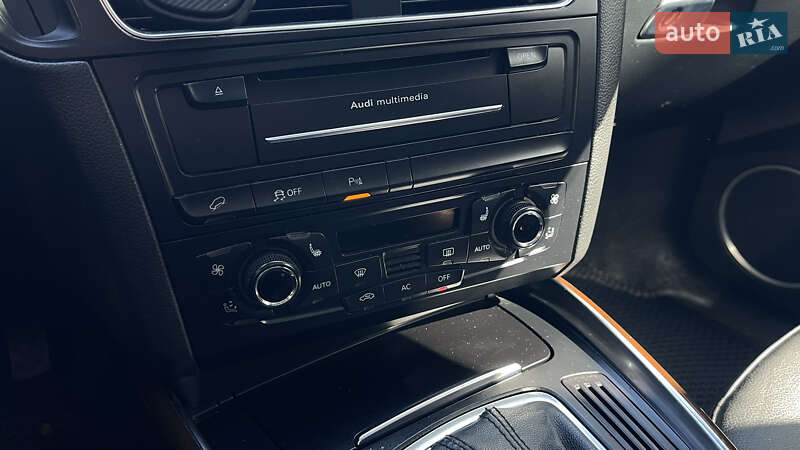 Внедорожник / Кроссовер Audi Q5 2012 в Одессе
