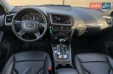 Внедорожник / Кроссовер Audi Q5 2015 в 