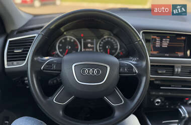 Внедорожник / Кроссовер Audi Q5 2015 в 