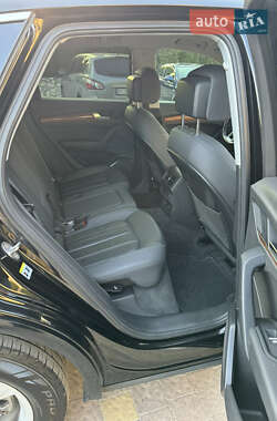 Внедорожник / Кроссовер Audi Q5 2020 в 