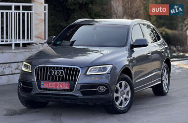 Позашляховик / Кросовер Audi Q5 2015 в 