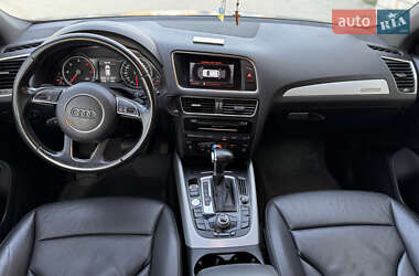 Позашляховик / Кросовер Audi Q5 2015 в 