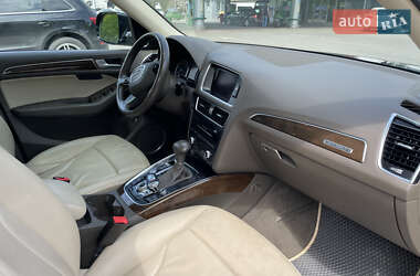 Внедорожник / Кроссовер Audi Q5 2012 в 