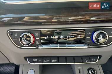 Позашляховик / Кросовер Audi Q5 2019 в 