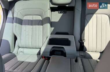 Позашляховик / Кросовер Audi Q5 2019 в 