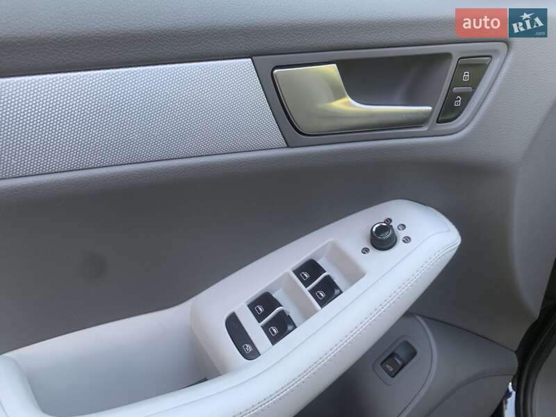 Позашляховик / Кросовер Audi Q5 2011 в Рівному