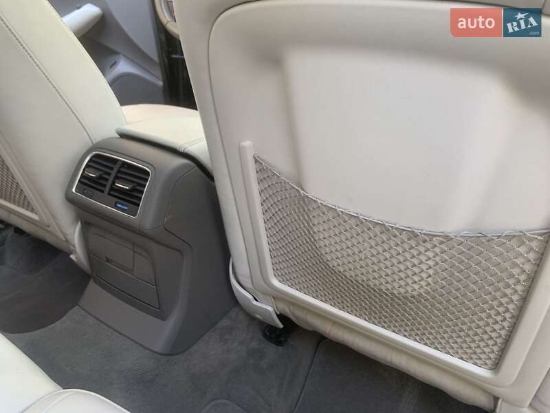 Позашляховик / Кросовер Audi Q5 2011 в Рівному