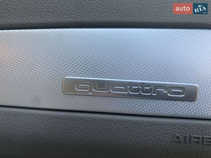 Позашляховик / Кросовер Audi Q5 2011 в Рівному