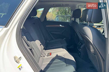 Внедорожник / Кроссовер Audi Q5 2021 в 