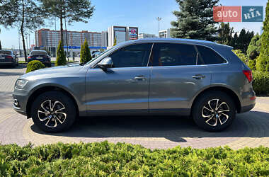 Внедорожник / Кроссовер Audi Q5 2012 в 