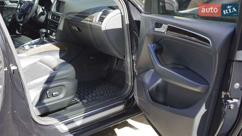Внедорожник / Кроссовер Audi Q5 2014 в Конотопе