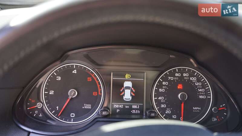 Внедорожник / Кроссовер Audi Q5 2014 в Конотопе