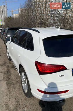 Внедорожник / Кроссовер Audi Q5 2014 в 