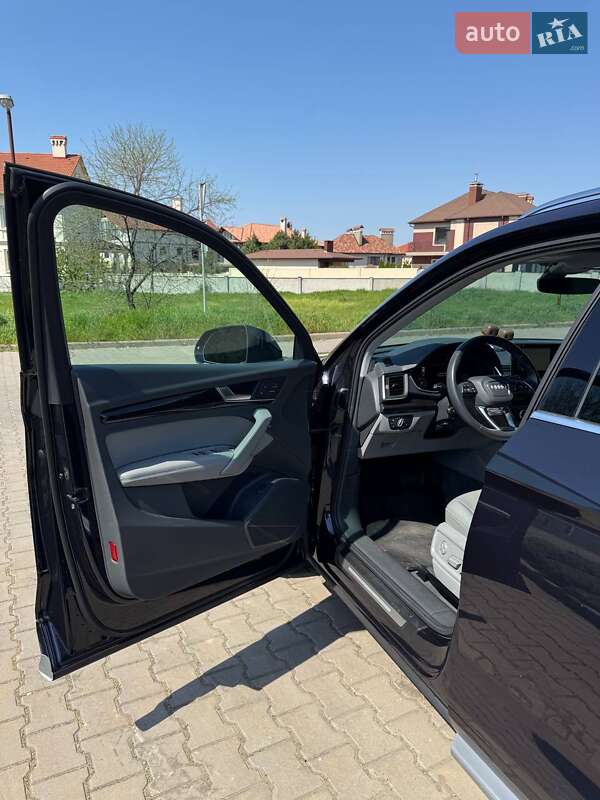 Внедорожник / Кроссовер Audi Q5 2018 в Одессе фото 27 Внедорожник / Кроссовер Audi Q5 2018 в Одессе