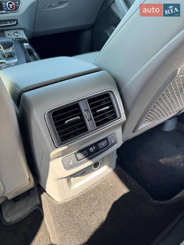 Внедорожник / Кроссовер Audi Q5 2018 в Одессе фото 32 Внедорожник / Кроссовер Audi Q5 2018 в Одессе
