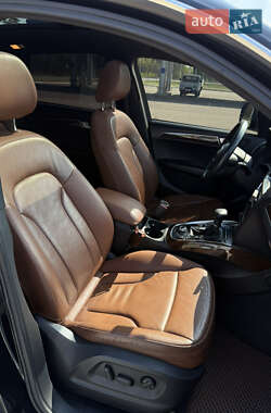 Внедорожник / Кроссовер Audi Q5 2011 в 