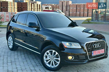 Внедорожник / Кроссовер Audi Q5 2016 в 