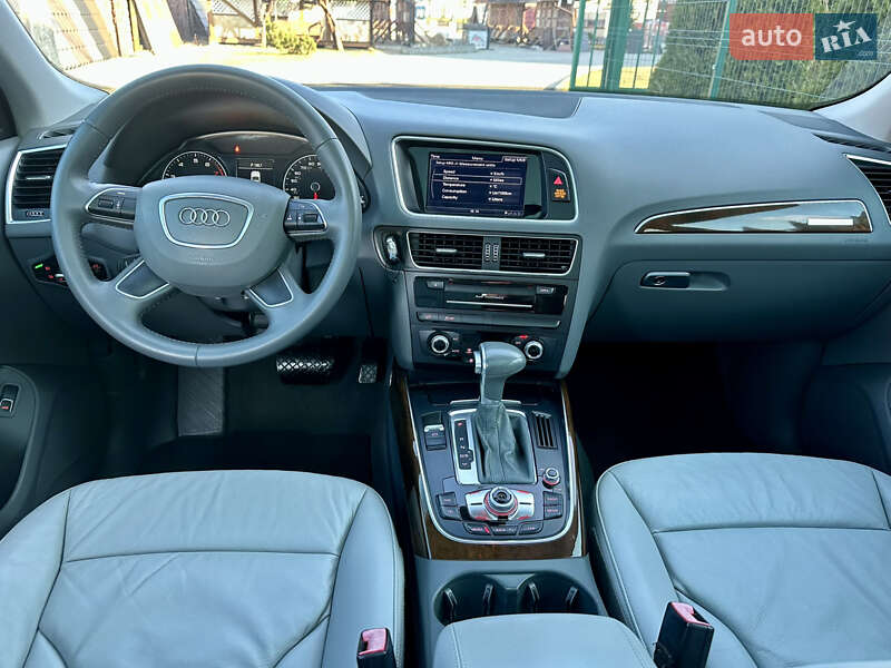 Внедорожник / Кроссовер Audi Q5 2016 в Киеве