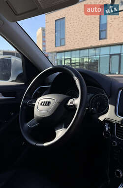 Внедорожник / Кроссовер Audi Q5 2014 в 