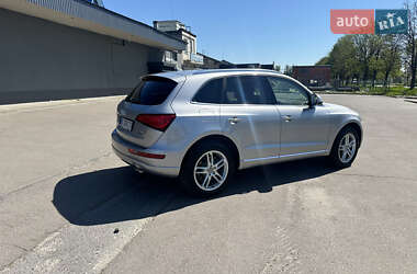 Внедорожник / Кроссовер Audi Q5 2015 в 