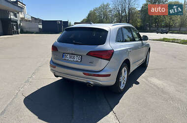 Внедорожник / Кроссовер Audi Q5 2015 в 