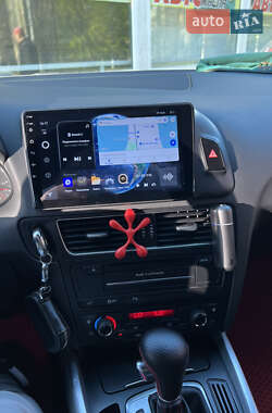 Внедорожник / Кроссовер Audi Q5 2011 в 