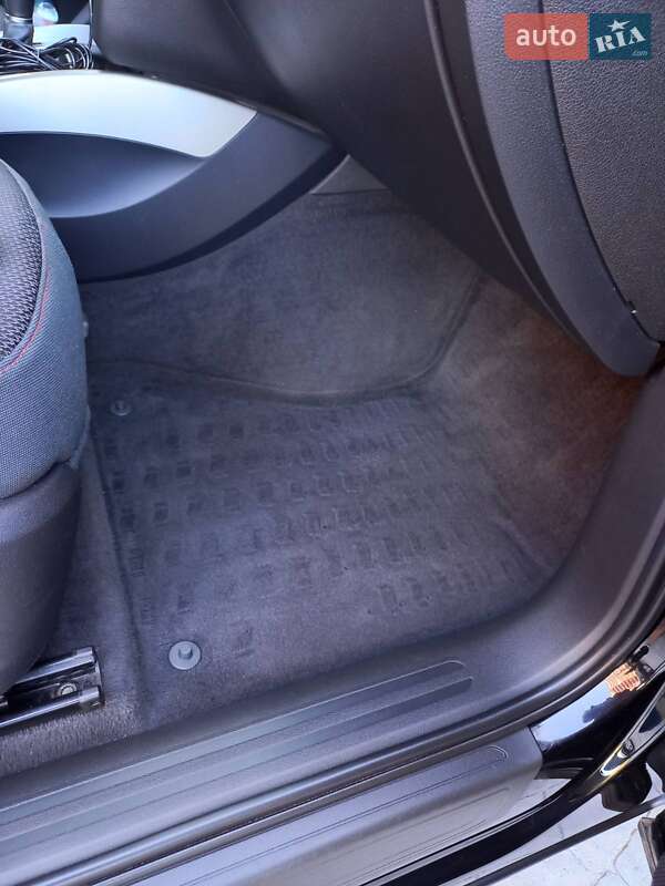 Внедорожник / Кроссовер Audi Q5 2010 в Тернополе