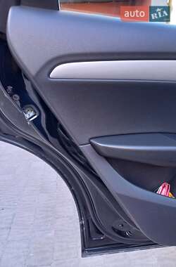 Внедорожник / Кроссовер Audi Q5 2010 в 
