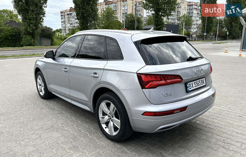 Внедорожник / Кроссовер Audi Q5 2017 в Хмельницком