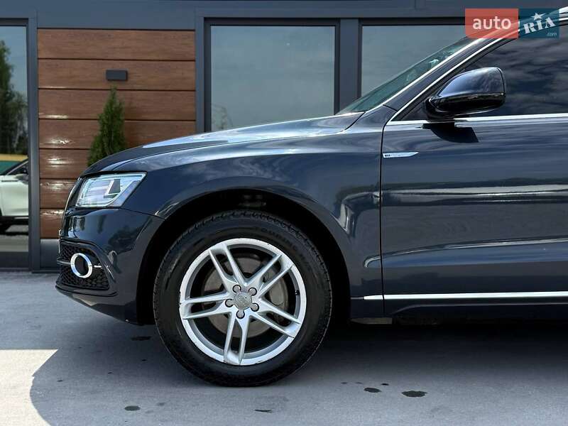 Внедорожник / Кроссовер Audi Q5 2015 в Ровно