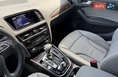 Внедорожник / Кроссовер Audi Q5 2015 в 