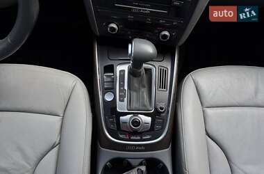 Внедорожник / Кроссовер Audi Q5 2015 в 