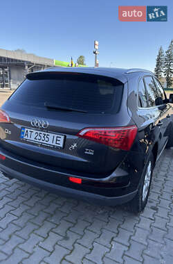 Внедорожник / Кроссовер Audi Q5 2010 в 