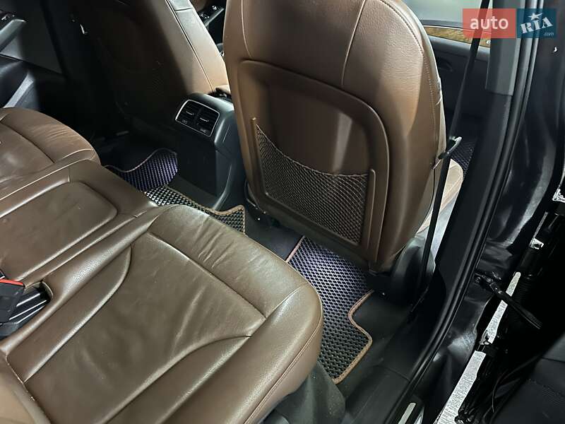 Внедорожник / Кроссовер Audi Q5 2013 в Луцке