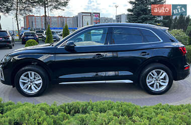 Внедорожник / Кроссовер Audi Q5 2023 в 