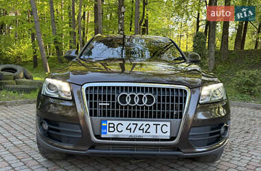 Внедорожник / Кроссовер Audi Q5 2011 в 