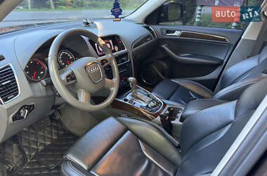 Внедорожник / Кроссовер Audi Q5 2011 в 