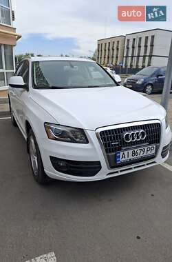Внедорожник / Кроссовер Audi Q5 2010 в Киеве