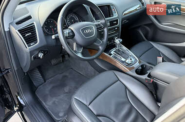Позашляховик / Кросовер Audi Q5 2016 в 