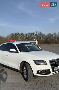 Внедорожник / Кроссовер Audi Q5 2013 в 