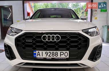 Позашляховик / Кросовер Audi Q5 2022 в 