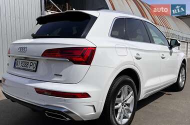 Позашляховик / Кросовер Audi Q5 2022 в 