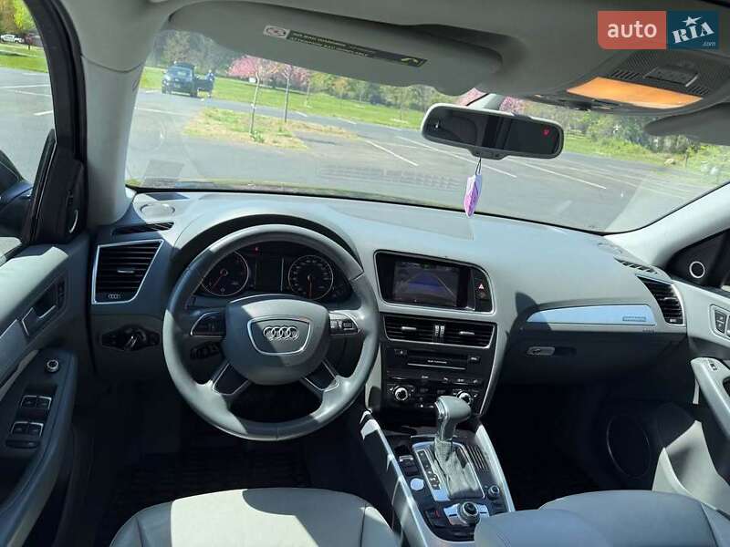 Внедорожник / Кроссовер Audi Q5 2014 в Львове