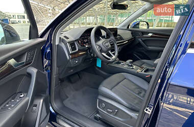 Внедорожник / Кроссовер Audi Q5 2018 в 