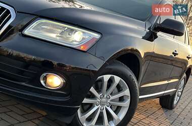 Позашляховик / Кросовер Audi Q5 2015 в 