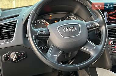 Позашляховик / Кросовер Audi Q5 2015 в 